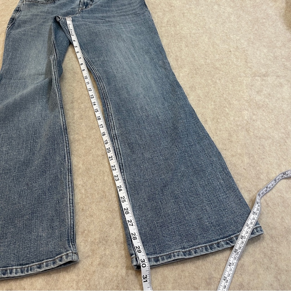 Hollister Mid Rise Relaxed Boot Medium Wash Blue Denim Jeans Womens Size 29 Reg - Picture 9 of 10
